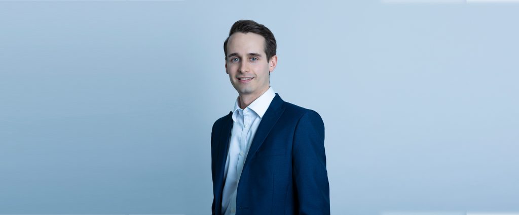 George Faulkner - Senior Associate - Desktop
