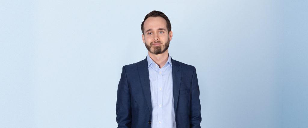 George Faulkner - Senior Associate - Desktop