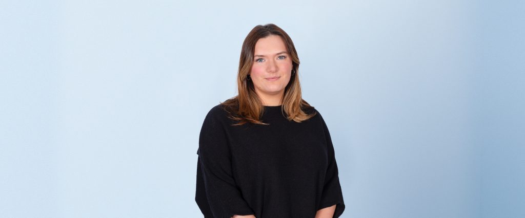 Rosie Russell - Administrative Assistant - Desktop